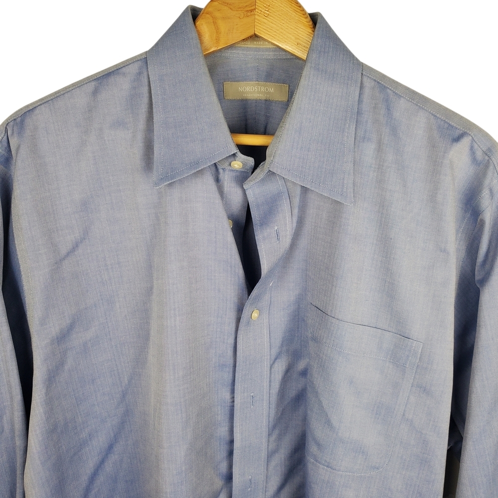 Nordstrom Smartcare Traditional Fit Dress Shirt. Light Blue. 17.5 / 37 - Picture 2 of 10